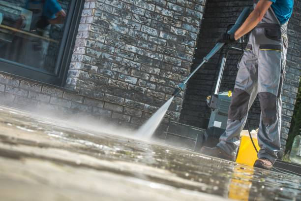 Best Parking Lot and Garage Cleaning  in Grundy Center, IA