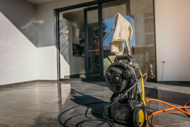 Best Factory Floor Cleaning  in Grundy Center, IA